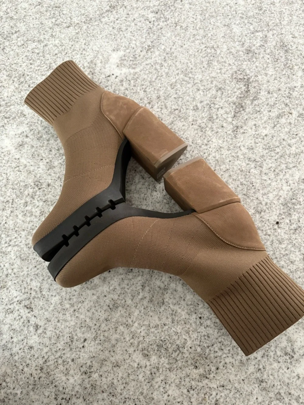 Eileen Fisher spell sock booties Antelope color size 7.5